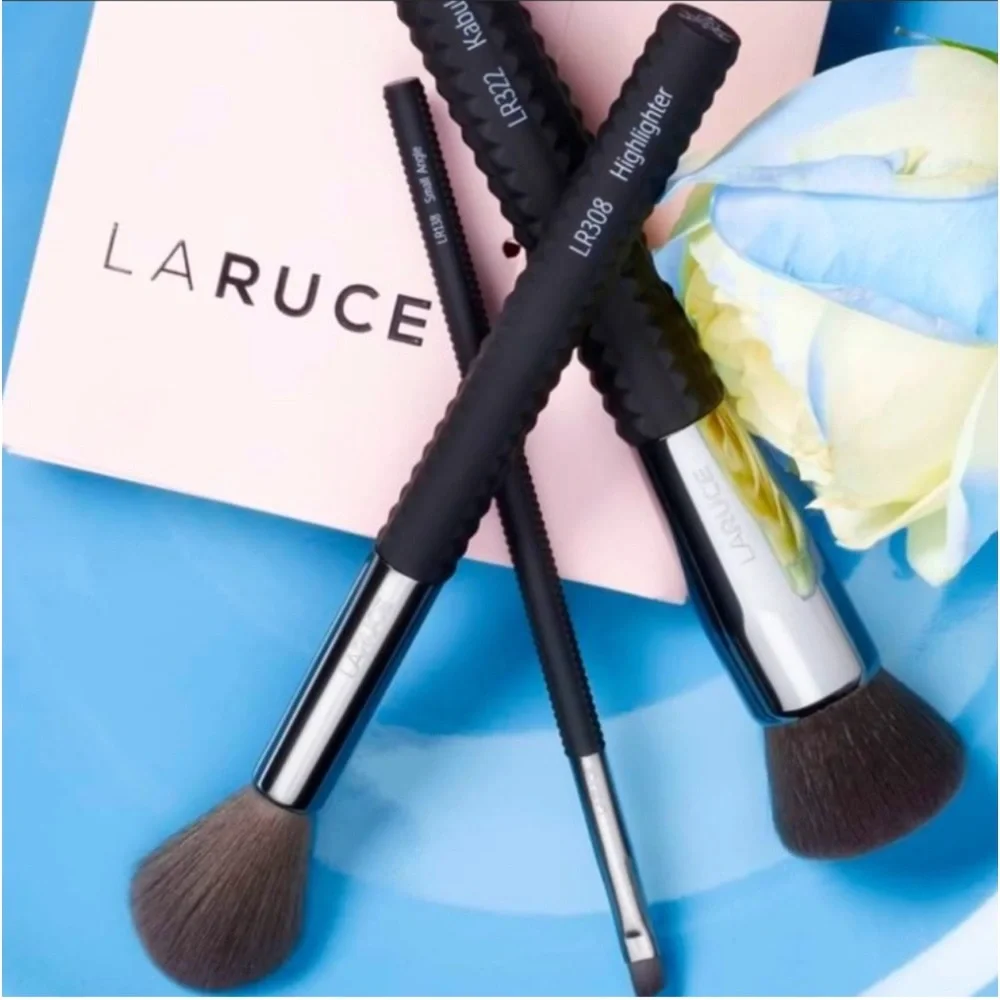 Laruce Beauty On The Go Brush Set, Brand New, in Package,  $96 MSRP